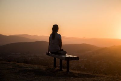 joga pro samouky 26 meditujte
